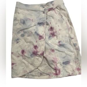 Anthropology NWOT- size 4 tie dye midi skirt